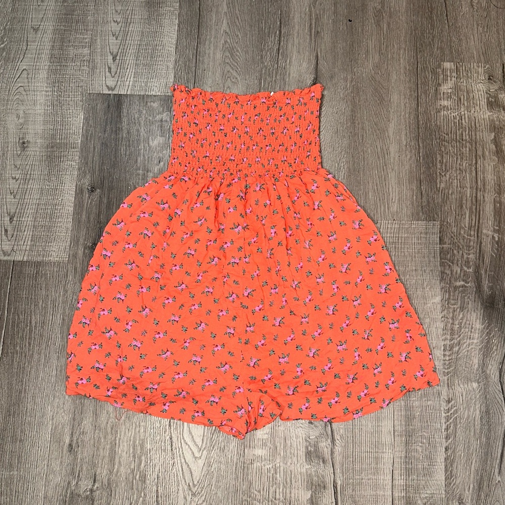 Urban Outfitters Kimchi Blue Rompers M NEW